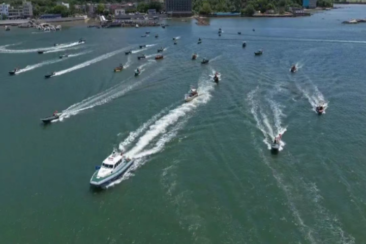 Shenzhen celebrates fishing season opening with vibrant festivities